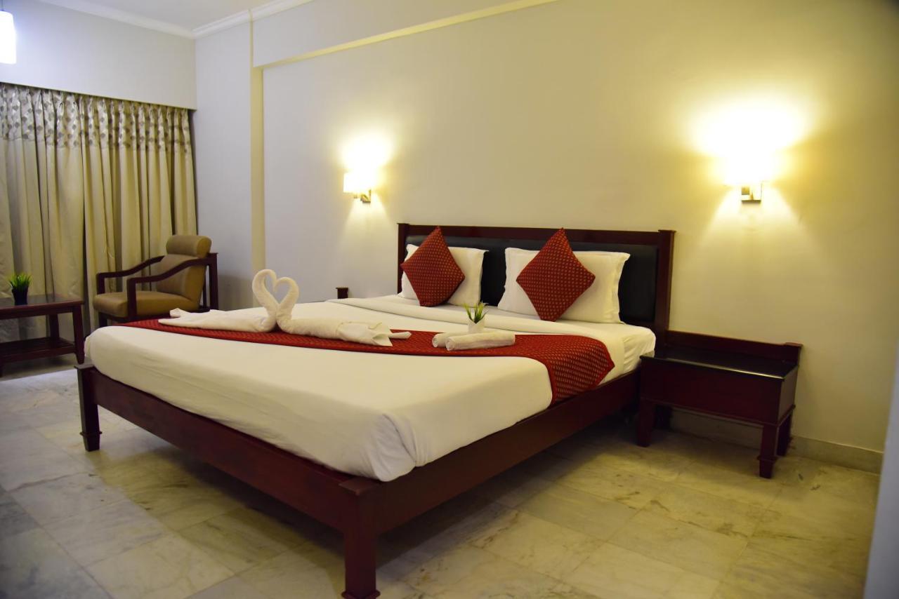 The Bhimas Residency Hotels Tirupati Exterior foto